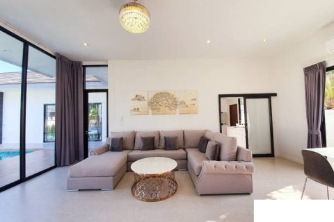 Villa à Hua Hin, Thaïlande 4 chambres № 168465 - photo 8