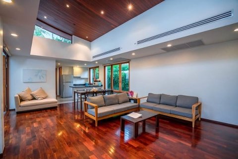 Villa in Pran Buri, Thailand 3 bedrooms № 168469 - photo 5