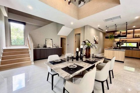 Villa à Pattaya, Thaïlande 5 chambres № 134511 - photo 4