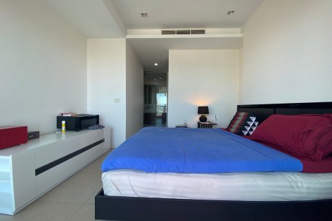 Condo in Khlong San, Bangkok, Thailand, 2 bedrooms  № 133729 - photo 12