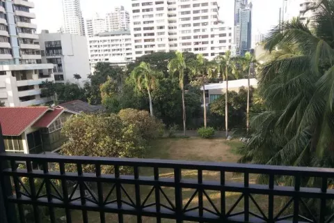 Студия в кондо в Клонг Тоэй, Бангкок, Таиланд № 141366 - фото 5