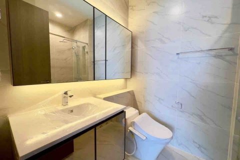 Studio dans le Condo à Watthana, Bangkok, Thaïlande  № 167492 - photo 5