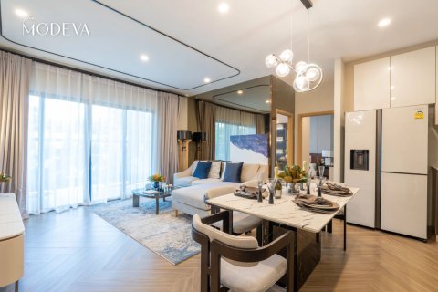 Condo in Phuket, Thailand, 2 bedrooms  № 167490