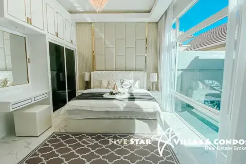 Haus in Pattaya, Thailand 3 Schlafzimmer № 223038 - Foto 8