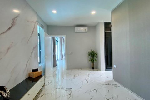 Haus in Pattaya, Thailand 3 Schlafzimmer № 223035 - Foto 12