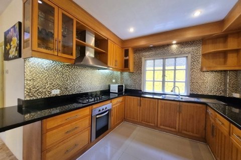 Haus auf Jomtien Beach, Pattaya, Thailand 4 Schlafzimmer № 223036 - Foto 8