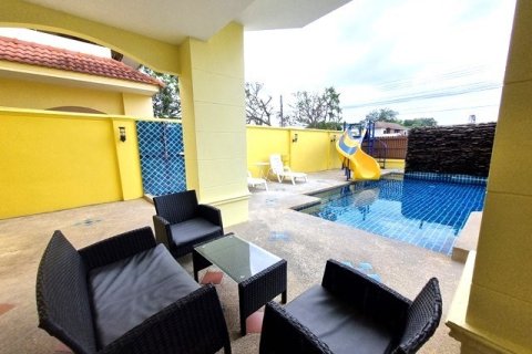 Haus auf Jomtien Beach, Pattaya, Thailand 4 Schlafzimmer № 223036 - Foto 2