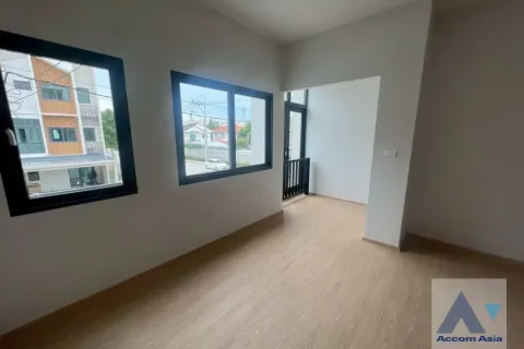 Townhouse in Prawet, Bangkok, Thailand 3 bedrooms № 214516 - photo 8