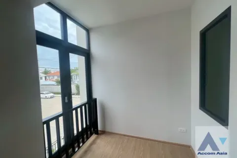Townhouse in Prawet, Bangkok, Thailand 3 bedrooms № 214516 - photo 9