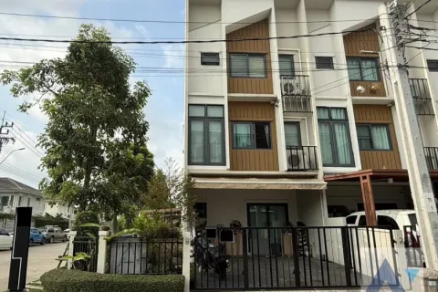 Townhouse in Prawet, Bangkok, Thailand 3 bedrooms № 214516 - photo 3