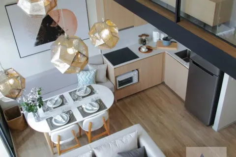 Condominio de 2 dormitorios en Khlong Toei, Bangkok, Tailandia № 214515