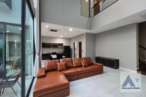Haus in Suan Luang, Bangkok, Thailand 4 Schlafzimmer № 214514 - Foto 3