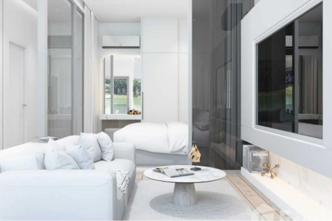 Studio dans le Condo à Phuket, Thaïlande  № 145778 - photo 1