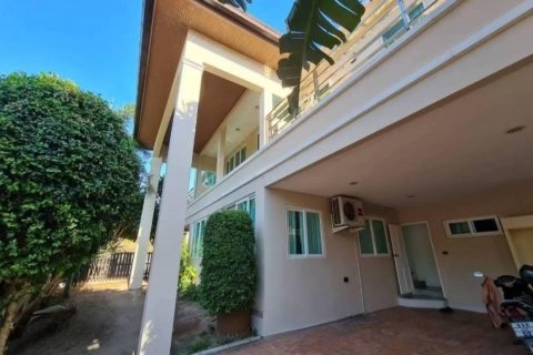 Вилла в Паттайе, Таиланд с 4 спальнями  № 145776 - фото 15