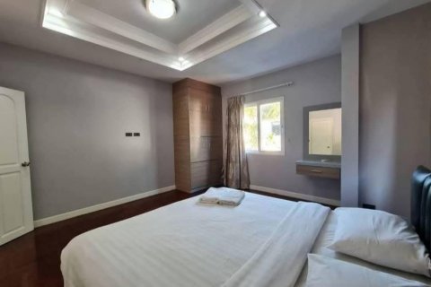 Вилла в Паттайе, Таиланд с 4 спальнями  № 145776 - фото 8