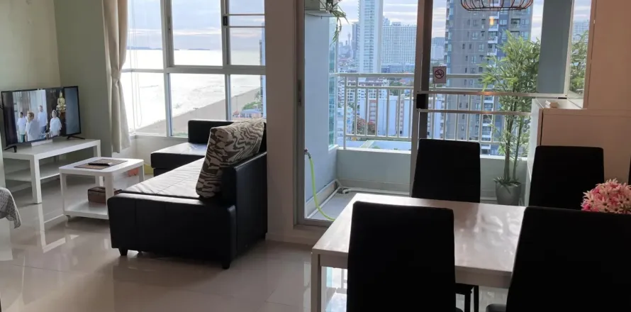 Condo in Pattaya, Thailand, 2 bedrooms  № 169257