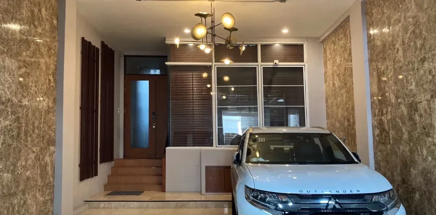 Townhouse à Watthana, Bangkok, Thaïlande 3 chambres № 169259