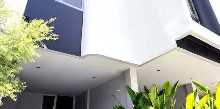 Townhouse in Phuket, Thailand 2 bedrooms № 147609