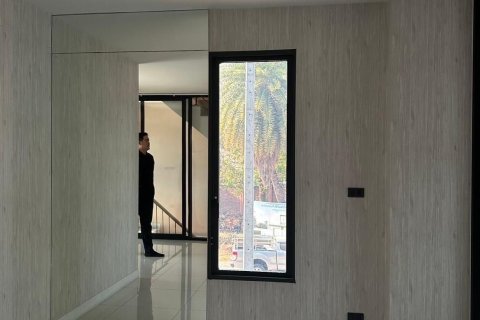 Офис в Лат Пхрау, Бангкок, Таиланд № 147608 - фото 14