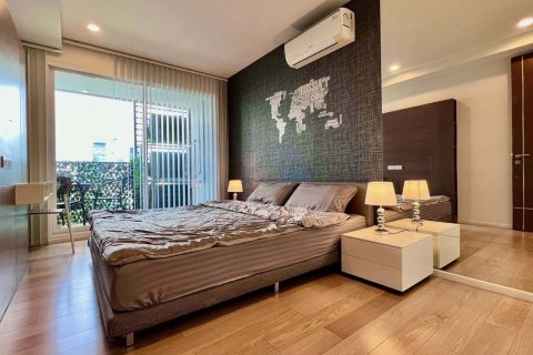 Condo in Watthana, Bangkok, Thailand, 2 bedrooms № 147607 - photo 7