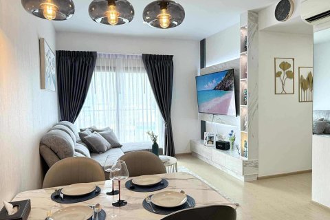 Condo in Suan Luang, Bangkok, Thailand, 2 bedrooms  № 147603 - photo 11