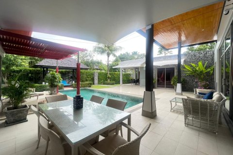 Villa in Phuket, Thailand 4 bedrooms № 147604 - photo 5