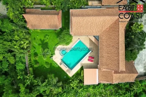 Casa de 5 dormitorios en Pattaya, Tailandia № 213416 - foto 7