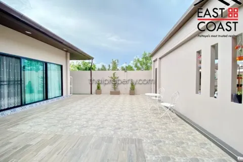 Casa de 3 dormitorios en Pattaya, Tailandia № 213413 - foto 8