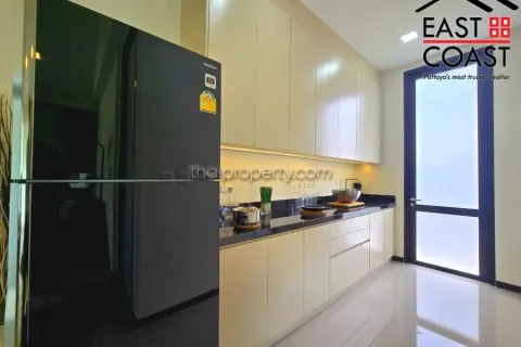 Casa de 3 dormitorios en Pattaya, Tailandia № 213414 - foto 13