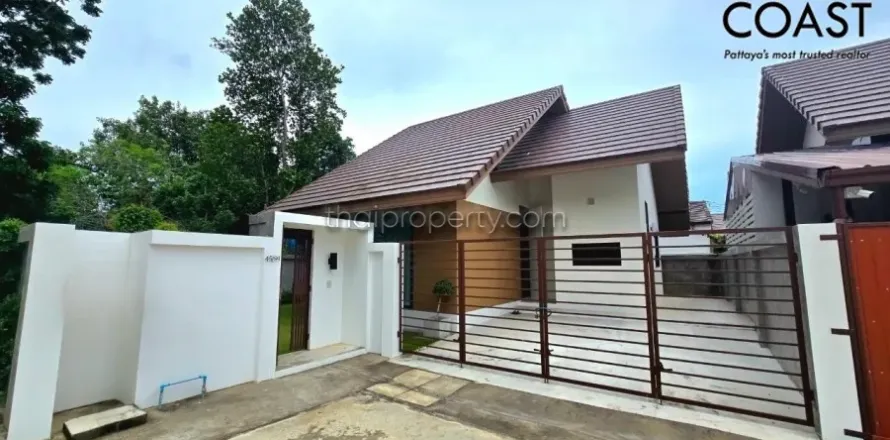 Casa de 3 dormitorios en Pattaya, Tailandia № 213414
