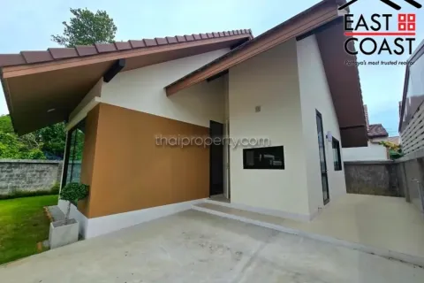 Casa de 3 dormitorios en Pattaya, Tailandia № 213414 - foto 7