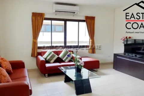 Casa de 3 dormitorios en Jomtien Beach, Pattaya, Tailandia № 213412 - foto 7
