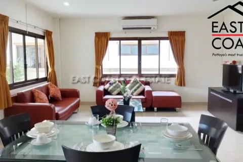 Casa de 3 dormitorios en Jomtien Beach, Pattaya, Tailandia № 213412 - foto 5