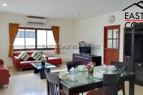 Casa de 3 dormitorios en Jomtien Beach, Pattaya, Tailandia № 213412 - foto 6
