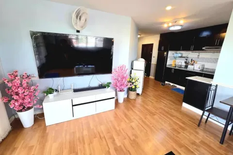 Condominio de 2 dormitorios en Pattaya, Tailandia № 212206 - foto 2