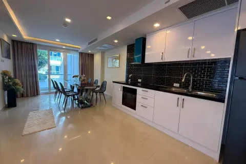 Condominio de 3 dormitorios en Pattaya, Tailandia № 212208 - foto 5