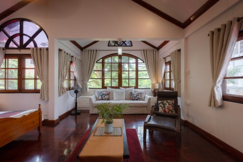 Дом в Хуай Кванге, Бангкок, Таиланд с 4 спальнями  № 138319 - фото 15