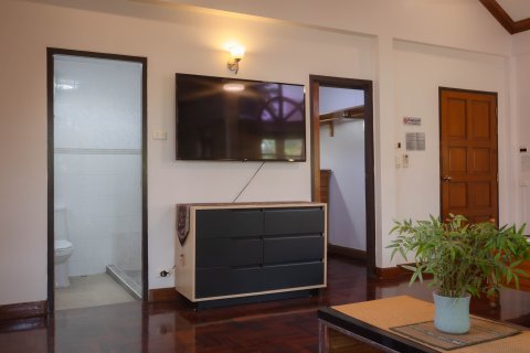 Дом в Хуай Кванге, Бангкок, Таиланд с 4 спальнями  № 138319 - фото 16