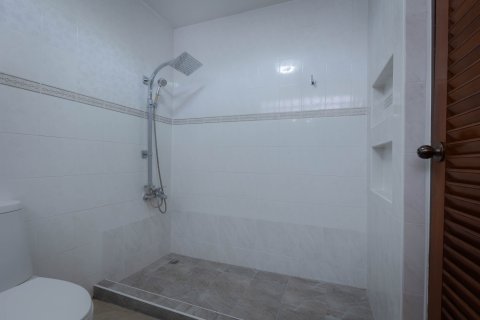 Дом в Хуай Кванге, Бангкок, Таиланд с 4 спальнями  № 138319 - фото 19