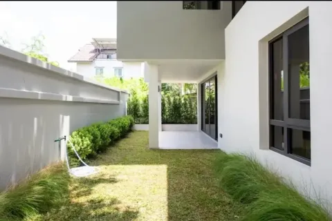 Maison à Watthana, Bangkok, Thaïlande 3 chambres № 158229 - photo 23