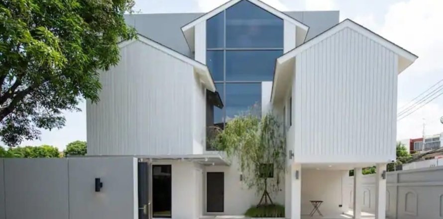 Maison à Watthana, Bangkok, Thaïlande 3 chambres № 158229