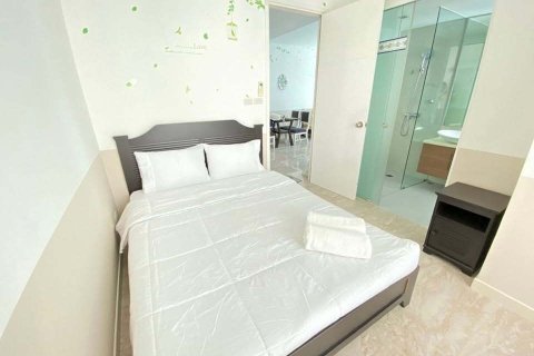 Condo in Hua Hin, Thailand, 2 bedrooms  № 158233 - photo 5
