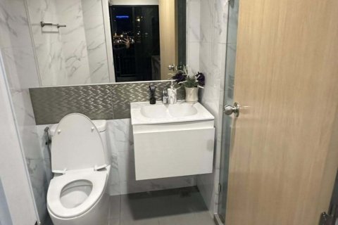 Студия в кондо в Хуай Кванге, Бангкок, Таиланд № 158231 - фото 11