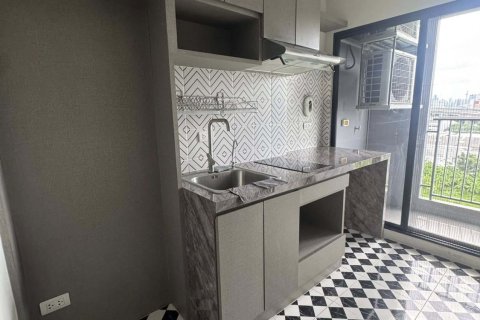 Студия в кондо в Хуай Кванге, Бангкок, Таиланд № 158231 - фото 6