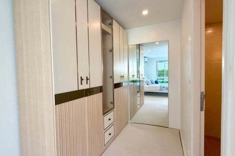 Кондоминиум с 2 спальнями в Хуа Хине, Таиланд № 159346 - фото 9