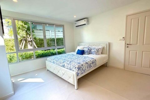 Кондоминиум с 2 спальнями в Хуа Хине, Таиланд № 159346 - фото 8