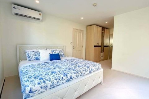 Кондоминиум с 2 спальнями в Хуа Хине, Таиланд № 159346 - фото 6