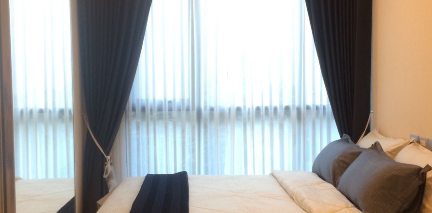 Studio in the Condo in Khlong Toei, Bangkok, Thailand № 159345