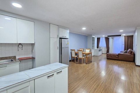 Condo in Watthana, Bangkok, Thailand, 2 bedrooms  № 159350 - photo 5