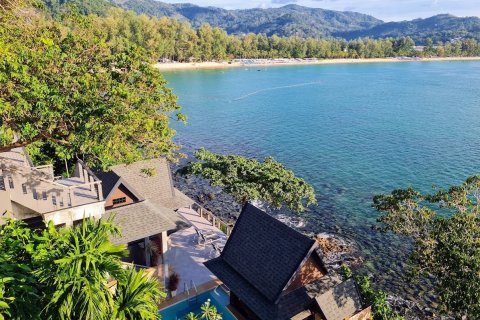 Вилла в Кату, Таиланд с 7 спальнями  № 138524 - фото 1